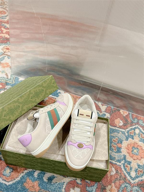 20243521352125 28011